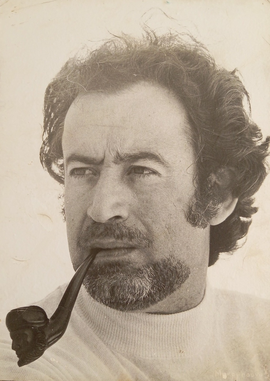 Γιώργος Φυσάκης: Έφυγε ο ιστορικός ηγέτης της ΟΙΕΛΕ - O τελευταίος χαμένος ποιητής, ο ονειροπόλος, ο ρομαντικός, ο αγωνιστής