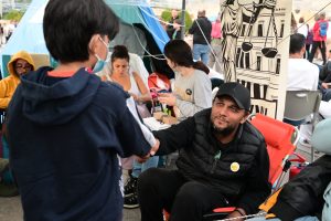 Πάνος Ρούτσι: Συνεχίζει για 21η ημέρα την απεργία πείνας – «Κάνουμε έναν αγώνα» δηλώνει η γιατρός του