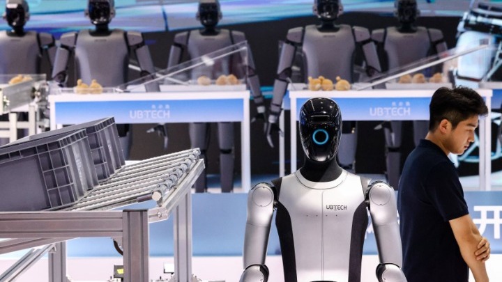 Η Κίνα παρουσιάζει το «φθηνότερο ανθρωποειδές ρομπότ στον κόσμο» με τιμή μόλις 1.370 δολάρια   1 Robot 1