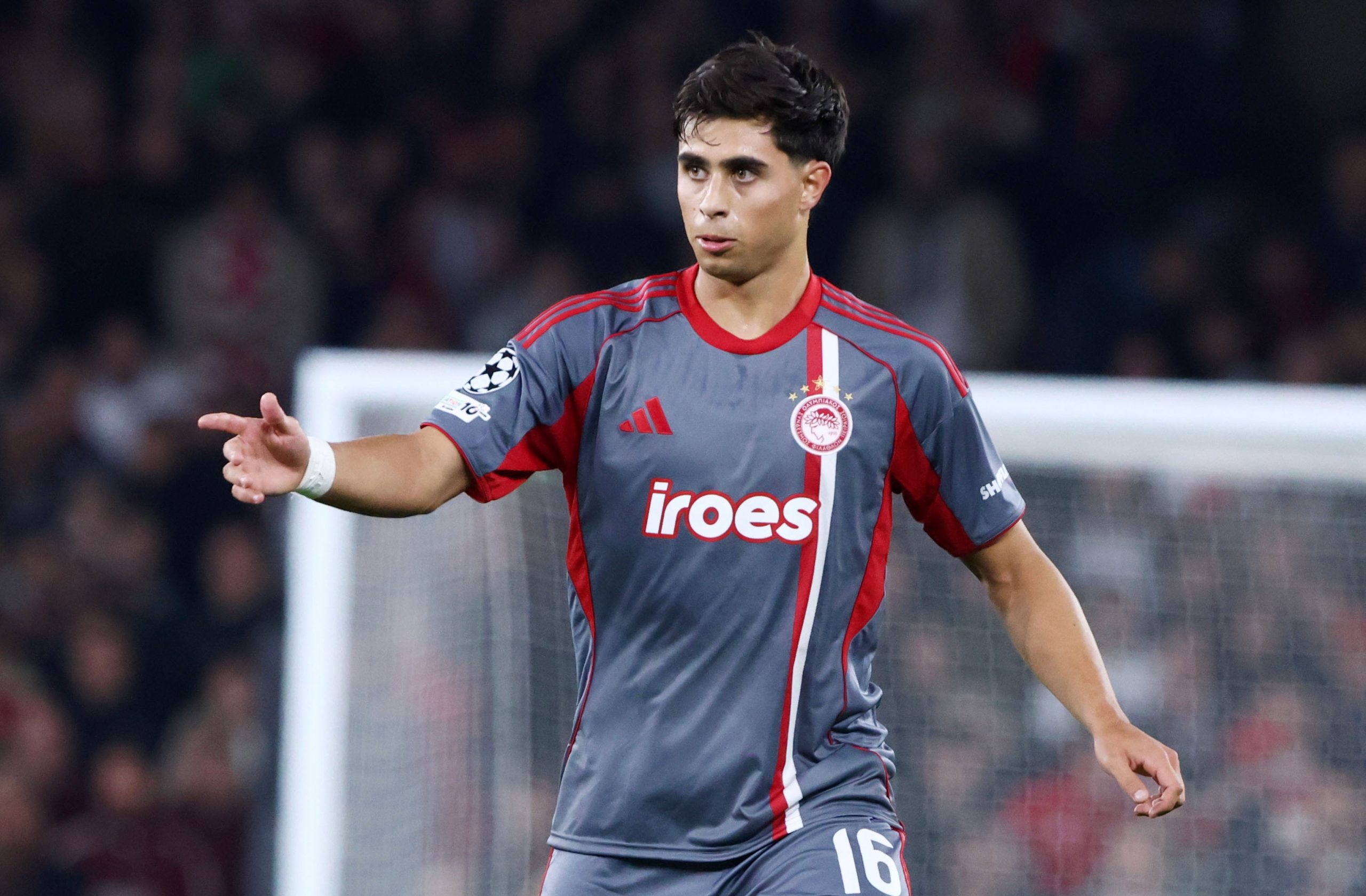 &Sigma;&iota;&pi;&iota;ό&nu;&iota;: &laquo;&Nu;&iota;ώ&theta;&omega; &pi;ά&rho;&alpha; &pi;&omicron;&lambda;ύ &kappa;&alpha;&lambda;ά &sigma;&tau;&omicron;&nu; &Omicron;&lambda;&upsilon;&mu;&pi;&iota;&alpha;&kappa;ό&raquo;