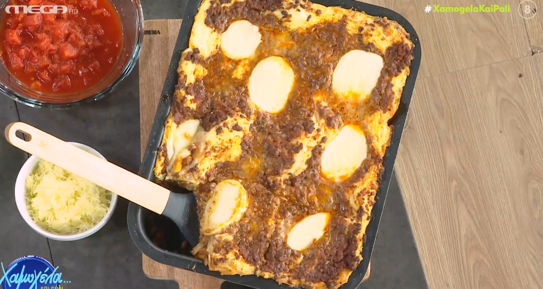 Λαζάνια μπολονέζ με την «υπογραφή» της Αργυρώς Μπαρμπαρίγου