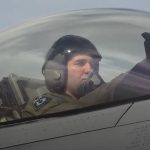 28η Οκτωβρίου: «Συνεχίζουμε να φυλάμε τον ουρανό της Ελλάδας» – Συγκίνηση από το μήνυμα του πιλότου του μαχητικού F-16