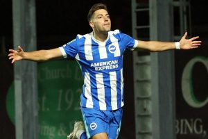 Μπράιτον – Άστον Βίλα: Βασικός για πρώτη φορά στην Premier League ο Τζίμας – Στην αποστολή ο Κωστούλας