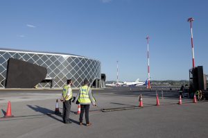 Κρίση στις αερομεταφορές: 1.500 πτήσεις έχουν καθυστερήσει και περίπου 30 έχουν ακυρωθεί λόγω…έλλειψης καυσίμων