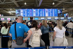 Η Αθήνα απογειώνεται: Το αεροδρόμιο «σπάει» ρεκόρ το 2025 με 34 εκατ. επιβάτες