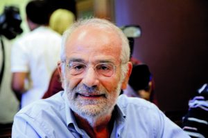 Αλαβάνος: «Ο Τσίπρας δεν έχει καμία σχέση με την Αριστερά – Απουσιάζει ουσιαστική εναλλακτική στον Μητσοτάκη»