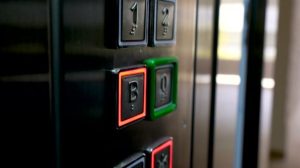 Καμπανάκι για τους ανελκυστήρες: Άμεσα δήλωση ή πρόστιμα έως 5.000 ευρώ και σφράγισμα