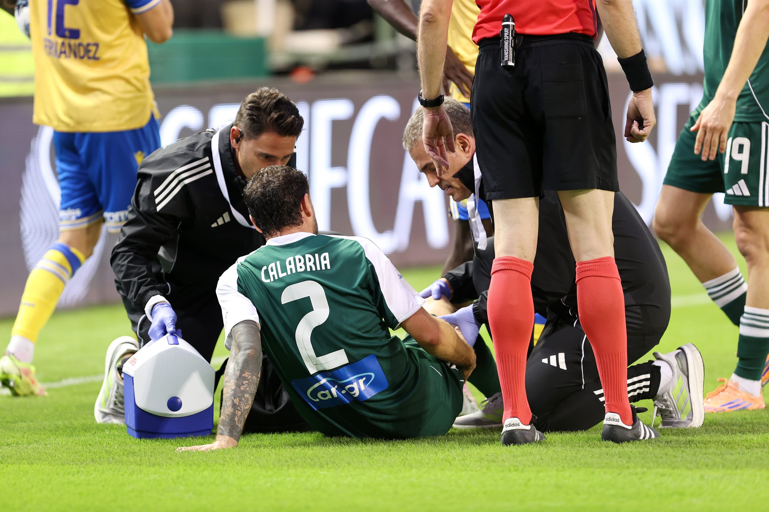 Μαγνητική ο Καλάμπρια, πάτησε γήπεδο ο Ντέσερς