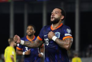 Ο Ντεπάι έχασε την πρώτη προπόνηση της Ολλανδίας επειδή… του κλέψανε το διαβατήριο