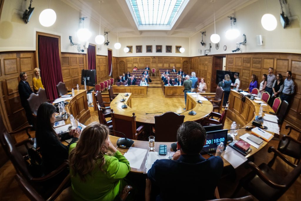 Η ώρα της Τυχεροπούλου για τον ΟΠΕΚΕΠΕ