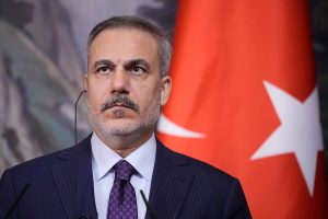 Φιντάν: Όλες οι εκκρεμότητες στο Αιγαίο πρέπει να εξεταστούν συνολικά