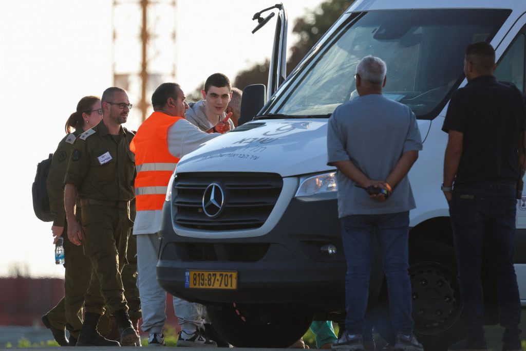 Γάζα: Η Χαμάς παρέδωσε στο Ισραήλ τα λείψανα δύο ομήρων