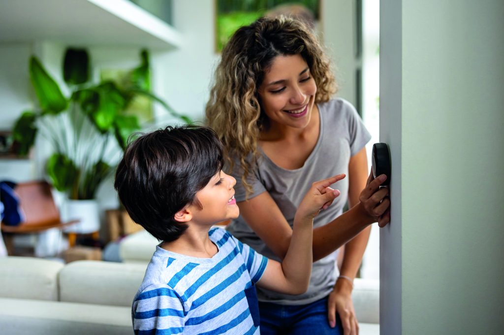 Η Εθνική Τράπεζα δίπλα στους ωφελούμενους του Προγράμματος ΕΞΟΙΚΟΝΟΜΩ 2025