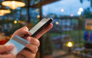 Έρχεται κλήρωση 1.000 ευρώ μόνο και μόνο επειδή πληρώνεις με IRIS