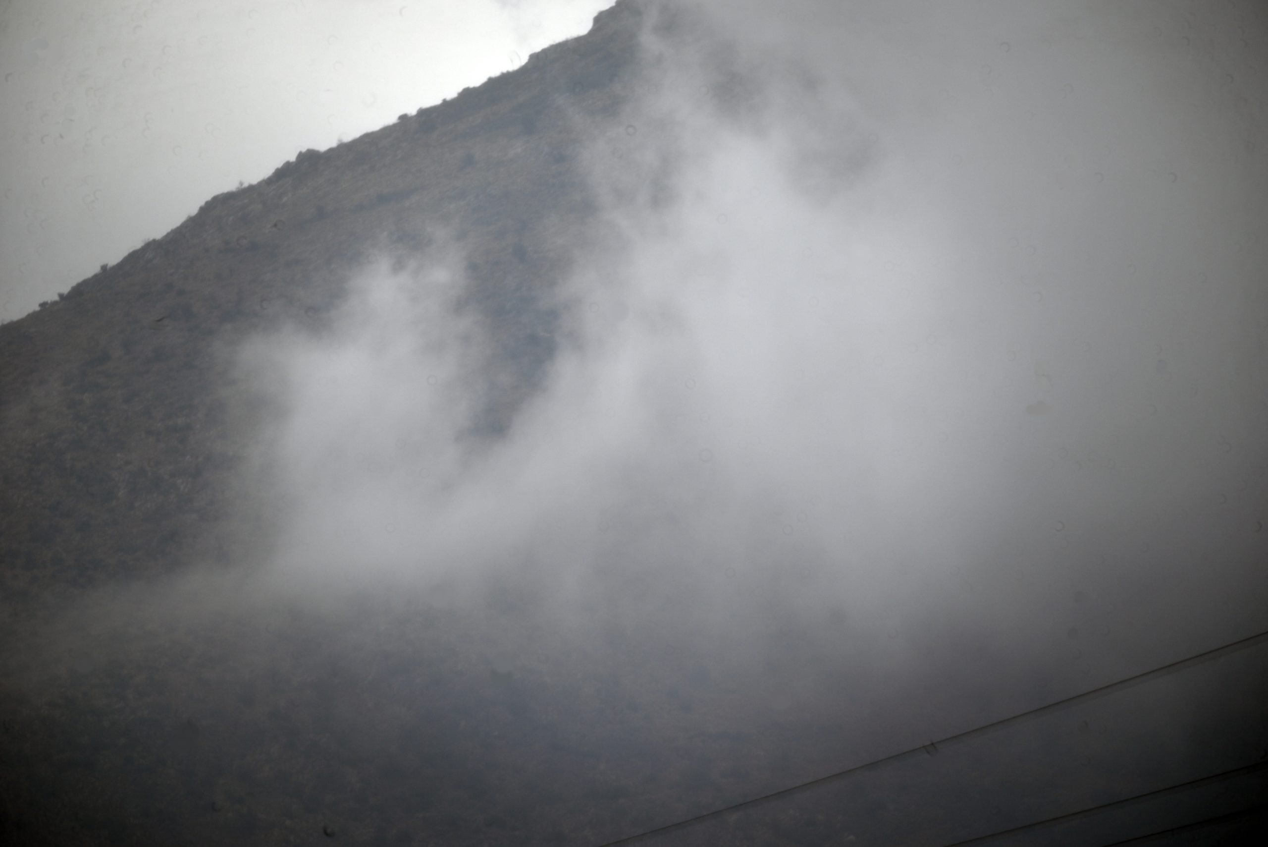 Κακοκαιρία: Σε ισχύ το έκτακτο δελτίο - Ποιες περιοχές θα επηρεαστούν από ισχυρές καταιγίδες, χιόνια στα ορεινά