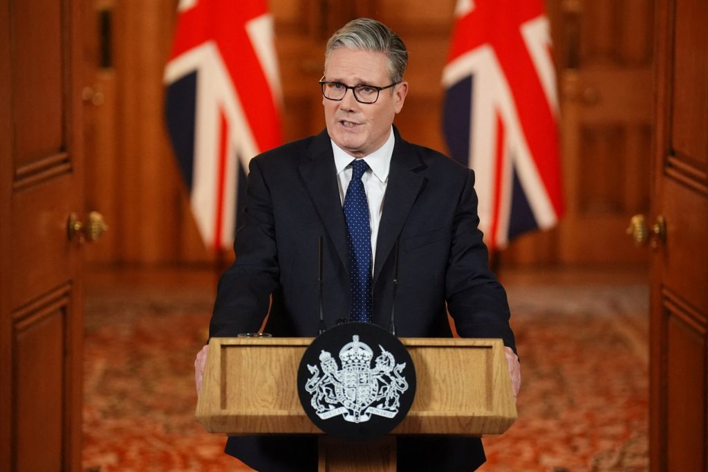 Κιρ Στάρμερ: Πέρυσι άτρωτος, φέτος… παρίας