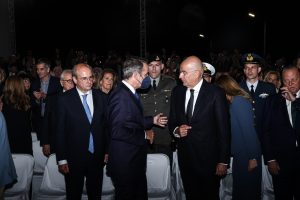 Μητσοτάκης – Δένδιας: Παιχνίδι εξουσίας για την επόμενη μέρα