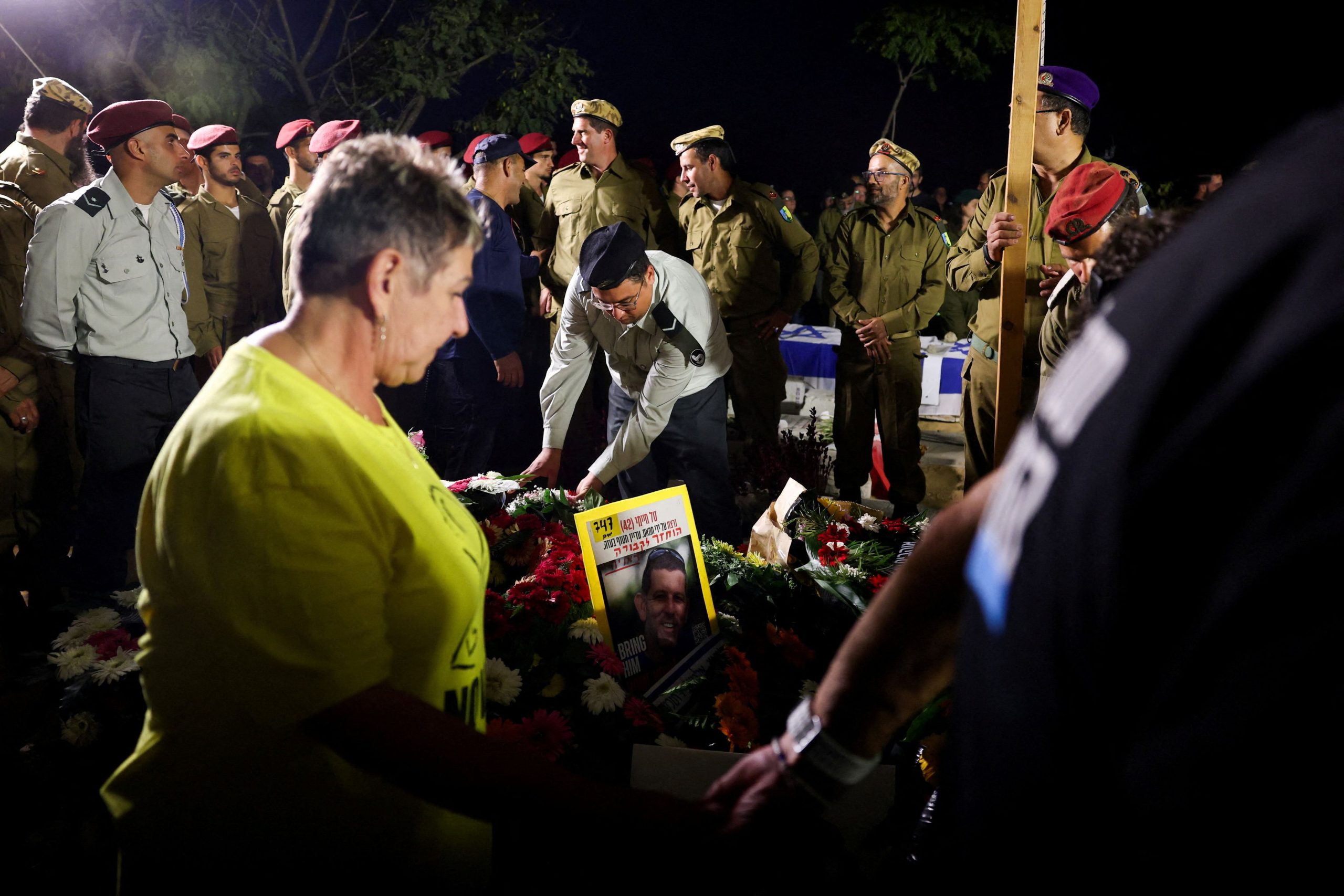 Στο Νιρ Οζ, ο χρόνος σταμάτησε στις 7 Οκτωβρίου 2023 Στο Νιρ Οζ, ο χρόνος σταμάτησε στις 7 Οκτωβρίου 2023