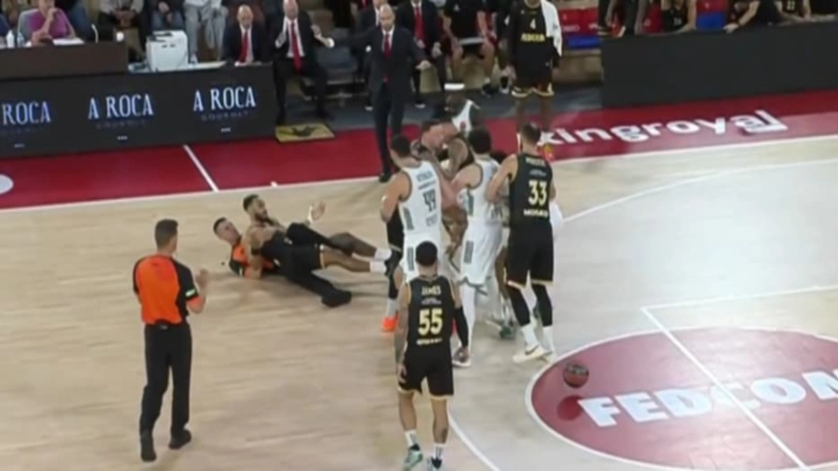 &Eta; &alpha;&pi;ί&theta;&alpha;&nu;&eta; &lambda;&alpha;&beta;ή &tau;&omicron;&upsilon; &delta;&iota;&alpha;&iota;&tau;&eta;&tau;ή &gamma;&iota;&alpha; &nu;&alpha; &chi;&omega;&rho;ί&sigma;&epsilon;&iota; &Omicron;&kappa;ό&mu;&pi;&omicron;-&Sigma;&lambda;&omicron;ύ&kappa;&alpha; (vid)