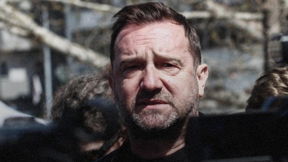 Πλακιάς: Τα παιδιά μας δεν έπεσαν υπέρ πατρίδος, τα σκότωσε η πατρίδα – Αν σβήσουν τα ονόματά τους θα τα ξαναγράψω