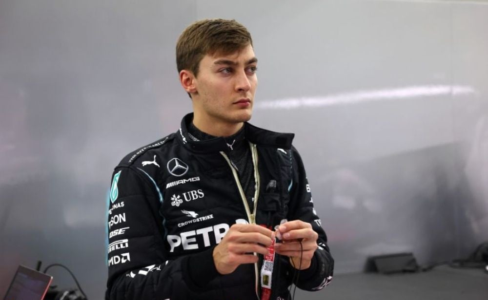 Ο Ράσελ στην pole position στη Σιγκαπούρη