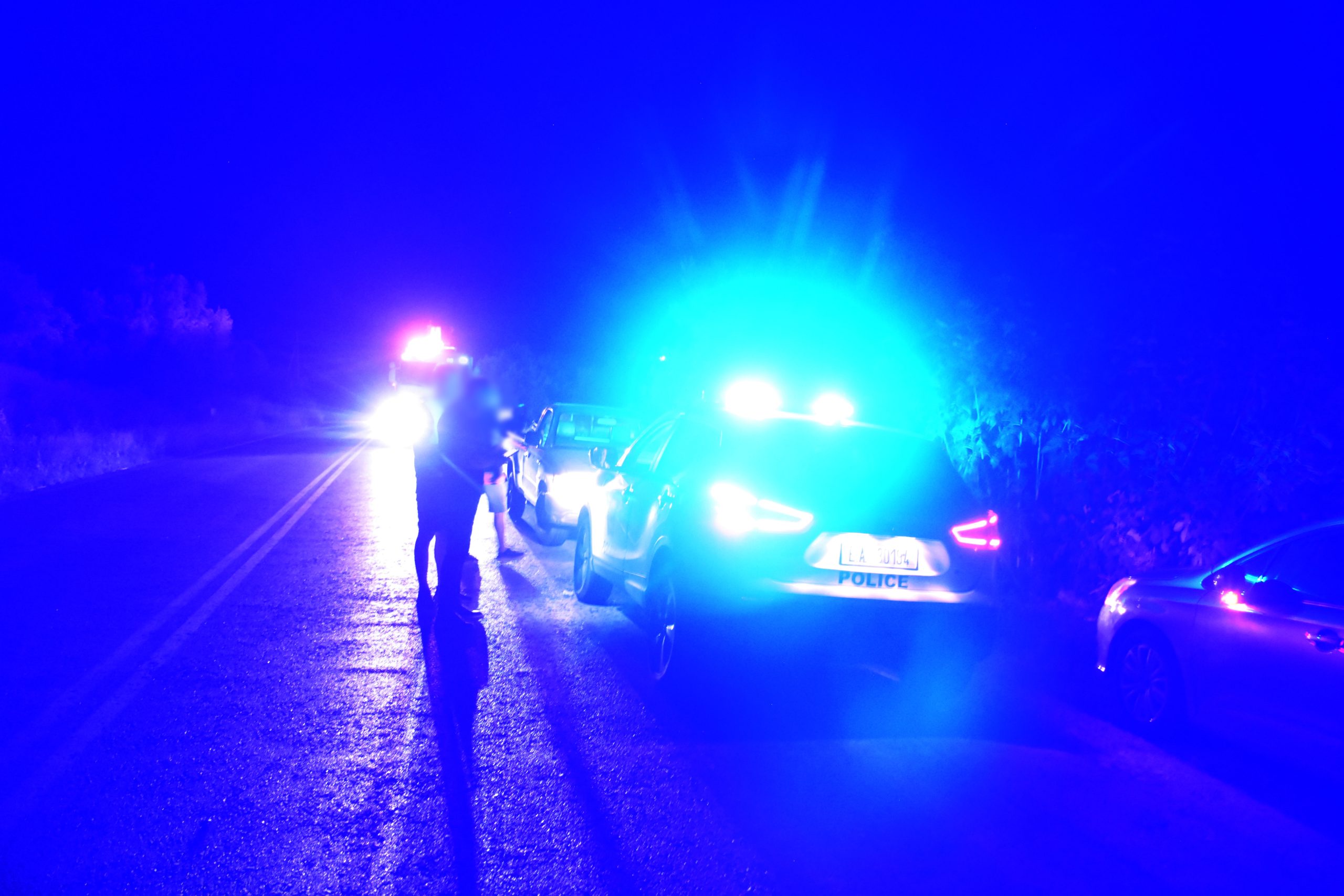 &Sigma;&alpha;&lambda;&alpha;&mu;ί&nu;&alpha;: &Nu;&epsilon;&kappa;&rho;ή &sigma;&tau;&omicron; &sigma;&pi;ί&tau;&iota; &tau;&eta;&sigmaf; &eta;&lambda;&iota;&kappa;&iota;&omega;&mu;έ&nu;&eta; &gamma;&upsilon;&nu;&alpha;ί&kappa;&alpha; - &Epsilon;ί&chi;&epsilon; &tau;&rho;&alpha;ύ&mu;&alpha; &sigma;&tau;&omicron; &kappa;&epsilon;&phi;ά&lambda;&iota;