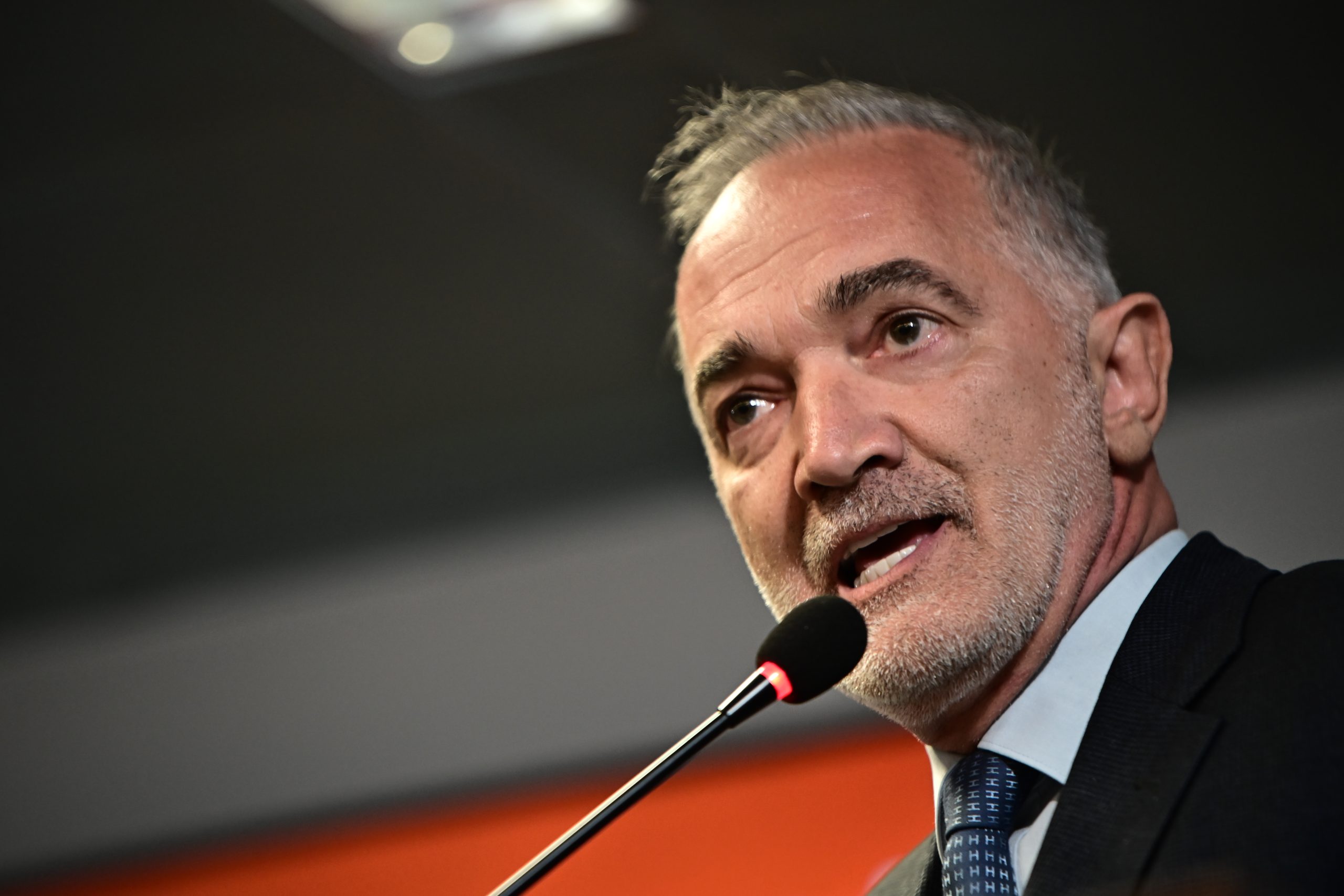 Μ. Σαλμάς: «Το Μαξίμου γνώριζε για τις παράνομες παρακολουθήσεις»