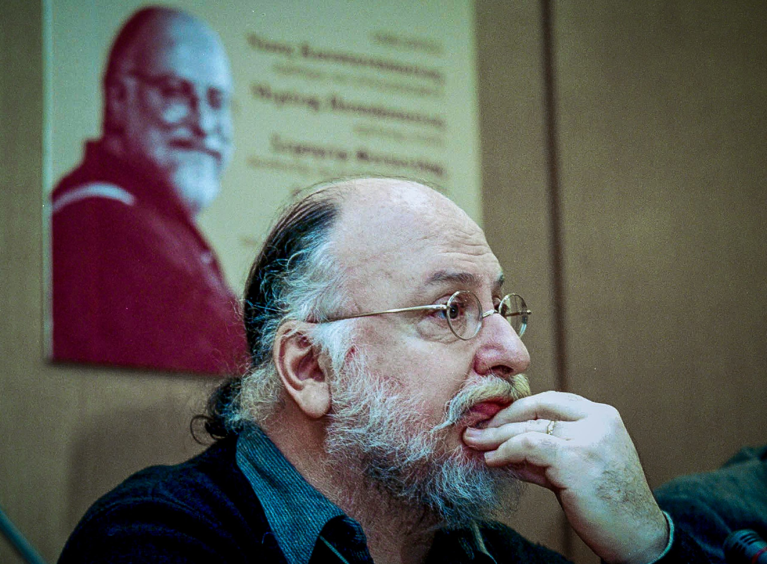 Χάρις Αλεξίου για Διονύση Σαββόπουλο: Κρατώ στην αγκαλιά μου το έργο σου σαν φάρο στα σκοτάδια μου