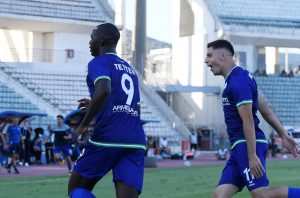 Το κοινό ταξίδι των Τετέι, Παντελίδη