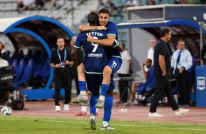 Πράσινη ρελάνς με Τετέι, Παντελίδη