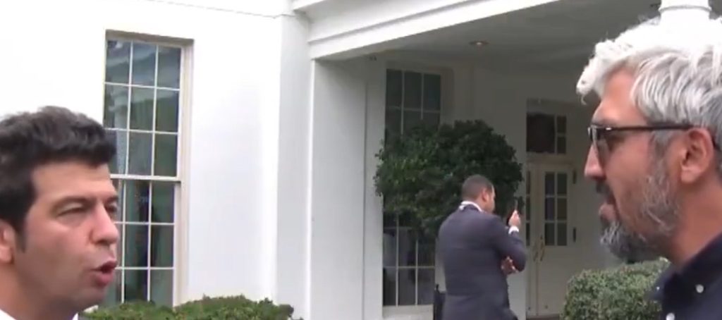 Απολύθηκε ο Τούρκος δημοσιογράφος που είπε ότι «πήραμε τον…» για την συνάντηση Τραμπ – Ερντογάν