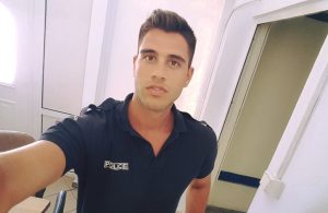 «Έχασα 10 κιλά στη φυλακή» λέει ο TikToker πρώην αστυνομικός μετά την αποφυλάκισή του