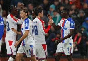 Η Μπράιτον των Τζίμα και Κωστούλα πάλεψε, αλλά η Άρσεναλ είχε την τελευταία λέξη