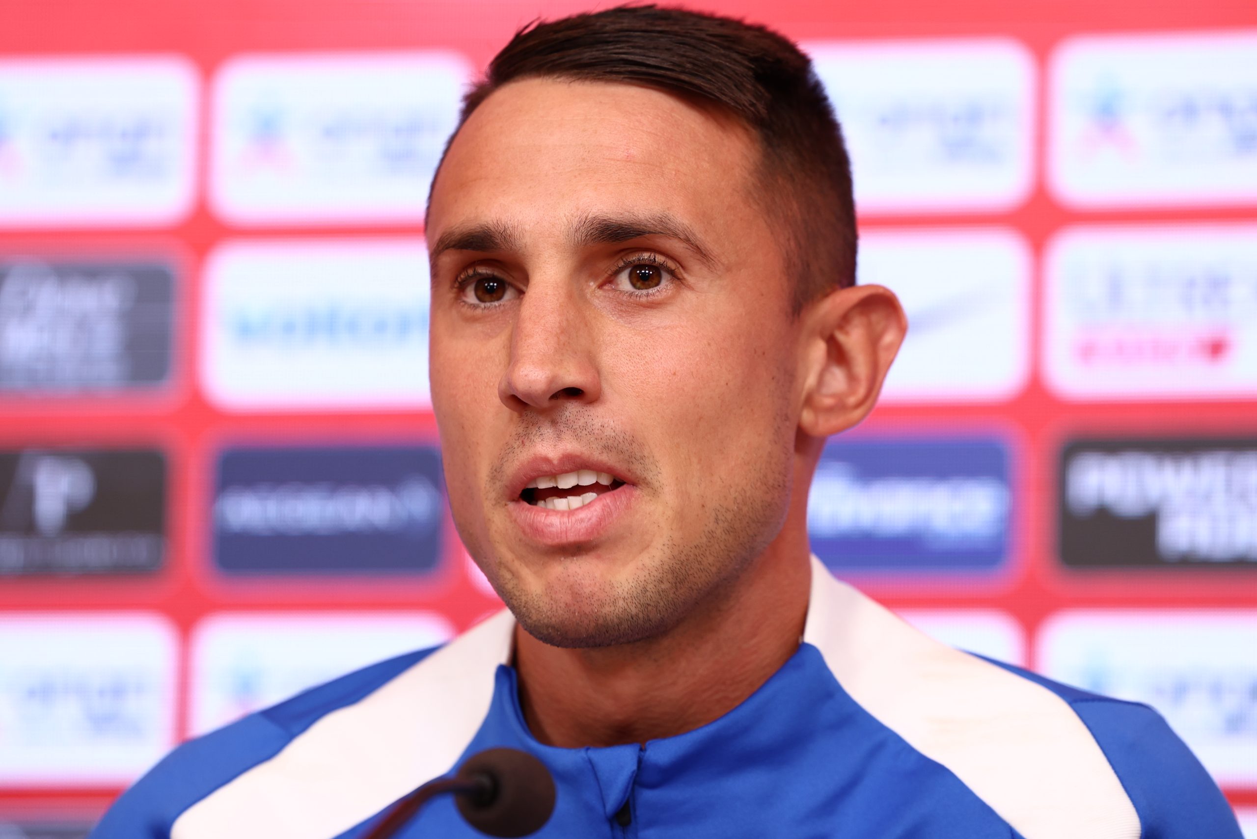 &Omicron;&delta;&upsilon;&sigma;&sigma;έ&alpha;&sigmaf; &Beta;&lambda;&alpha;&chi;&omicron;&delta;ή&mu;&omicron;&sigmaf;: &laquo;&Sigma;&tau;ό&chi;&omicron;&sigmaf; &tau;&omicron; Euro 2028, &theta;έ&lambda;&omicron;&upsilon;&mu;&epsilon; &nu;&alpha; &kappa;&epsilon;&rho;&delta;ί&zeta;&omicron;&upsilon;&mu;&epsilon; &gamma;&iota;&alpha; &tau;&eta;&nu; &Epsilon;&lambda;&lambda;ά&delta;&alpha;&raquo;