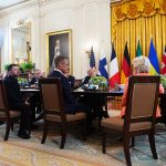 Ξεκινούν οι διαπραγματεύσεις για το σχέδιο Τραμπ για την Ουκρανία – Τα τέσσερα «αγκάθια» για την Ευρώπη