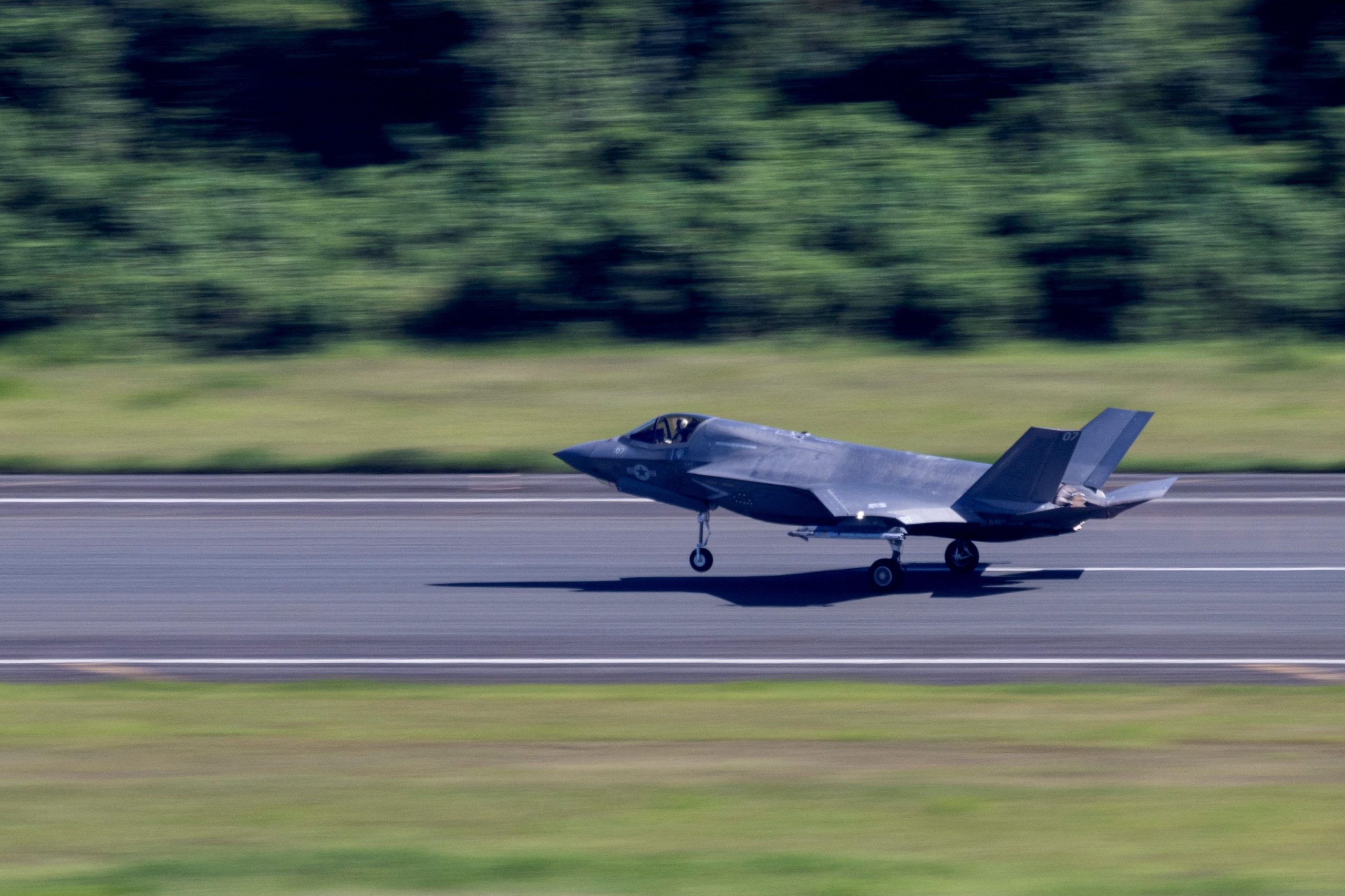 Bloomberg: Ο Τραμπ πιθανόν να πουλήσει μαχητικά F-35 στη Σαουδική Αραβία