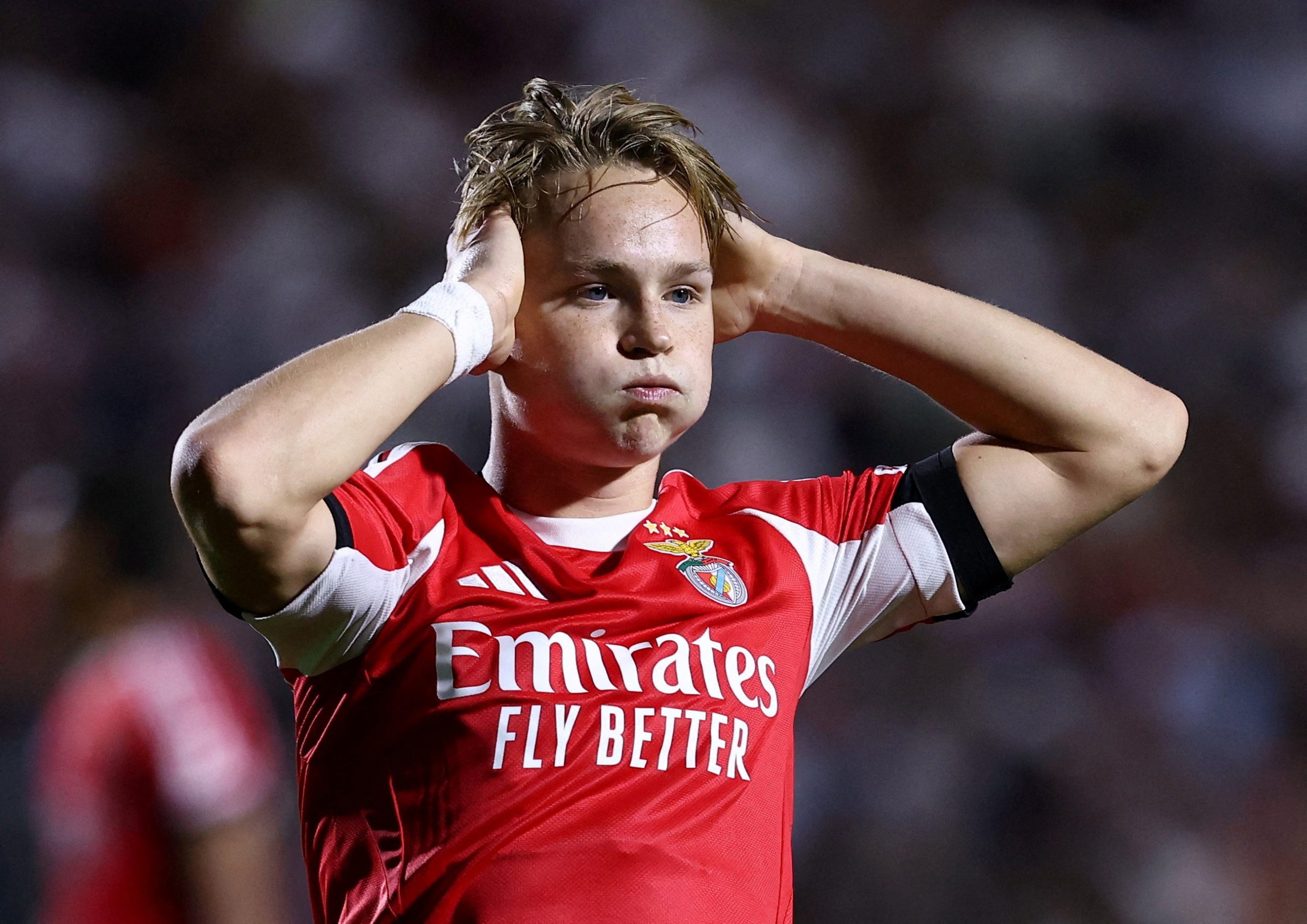 &Kappa;&alpha;&tau;&alpha;&delta;ί&kappa;&eta; &gamma;&iota;&alpha; &delta;&iota;&epsilon;&theta;&nu;ή &pi;&omicron;&delta;&omicron;&sigma;&phi;&alpha;&iota;&rho;&iota;&sigma;&tau;ή: Έ&sigma;&tau;&epsilon;&iota;&lambda;&epsilon; &mu;έ&sigma;&omega; Snapchat &epsilon;&rho;&omega;&tau;&iota;&kappa;ό &beta;ί&nu;&tau;&epsilon;&omicron; &mu;&epsilon; &alpha;&nu;ή&lambda;&iota;&kappa;&omicron;&upsilon;&sigmaf;