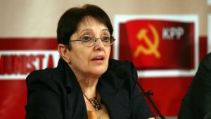 Γιορτή-έκπληξη για τα 80ά γενέθλια της Αλέκας Παπαρήγα