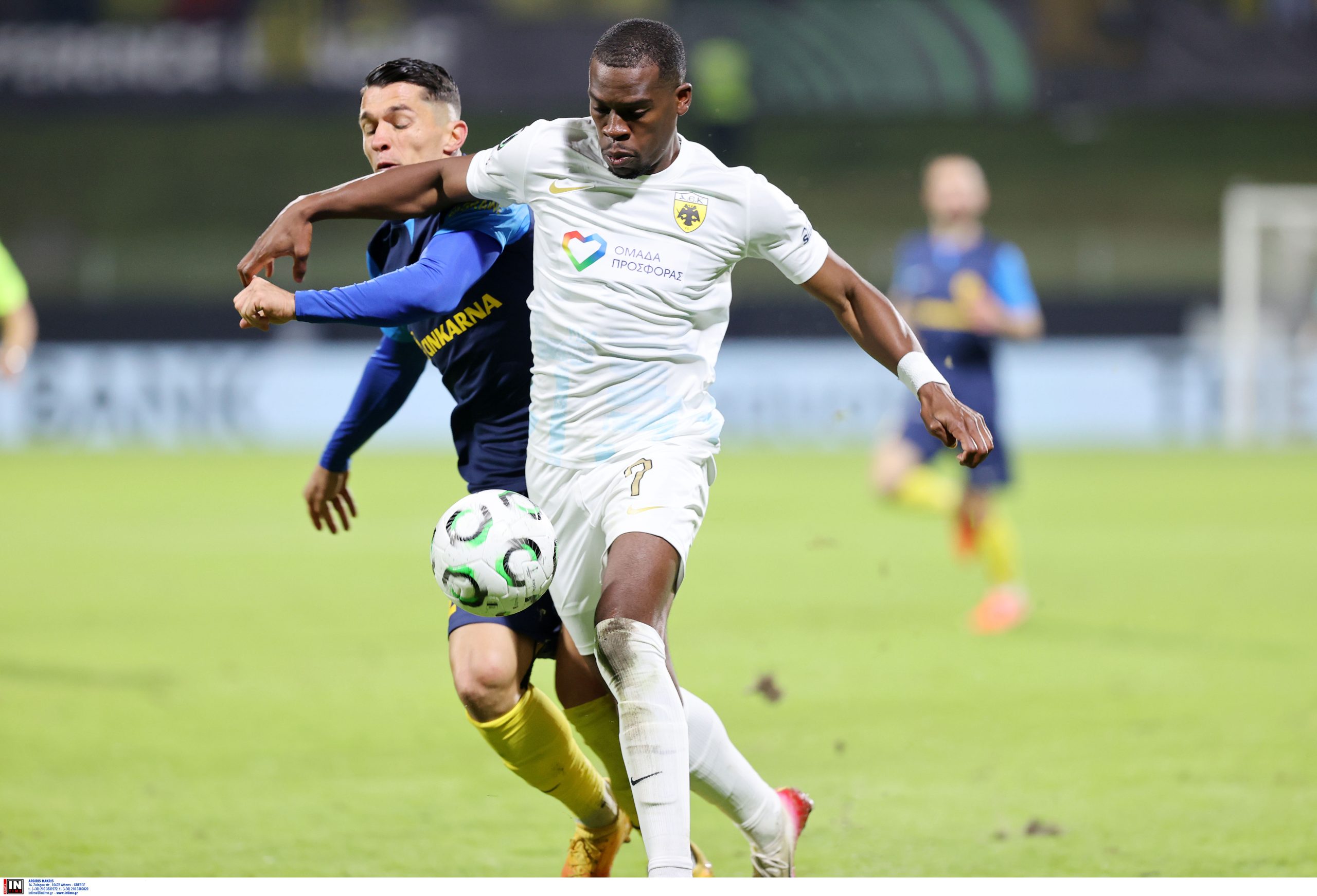 &Nu;έ&omicron;&sigmaf; &pi;&omicron;&nu;&omicron;&kappa;έ&phi;&alpha;&lambda;&omicron;&sigmaf; &gamma;&iota;&alpha; &tau;&eta;&nu; &Alpha;&Epsilon;&Kappa;: &Tau;&rho;&alpha;&upsilon;&mu;&alpha;&tau;ί&alpha;&sigmaf; &omicron; &Kappa;&omicron;&upsilon;&tau;έ&sigma;&alpha; - &Pi;&omicron;&iota;&alpha; &pi;&alpha;&iota;&chi;&nu;ί&delta;&iota;&alpha; &theta;&alpha; &chi;ά&sigma;&epsilon;&iota;