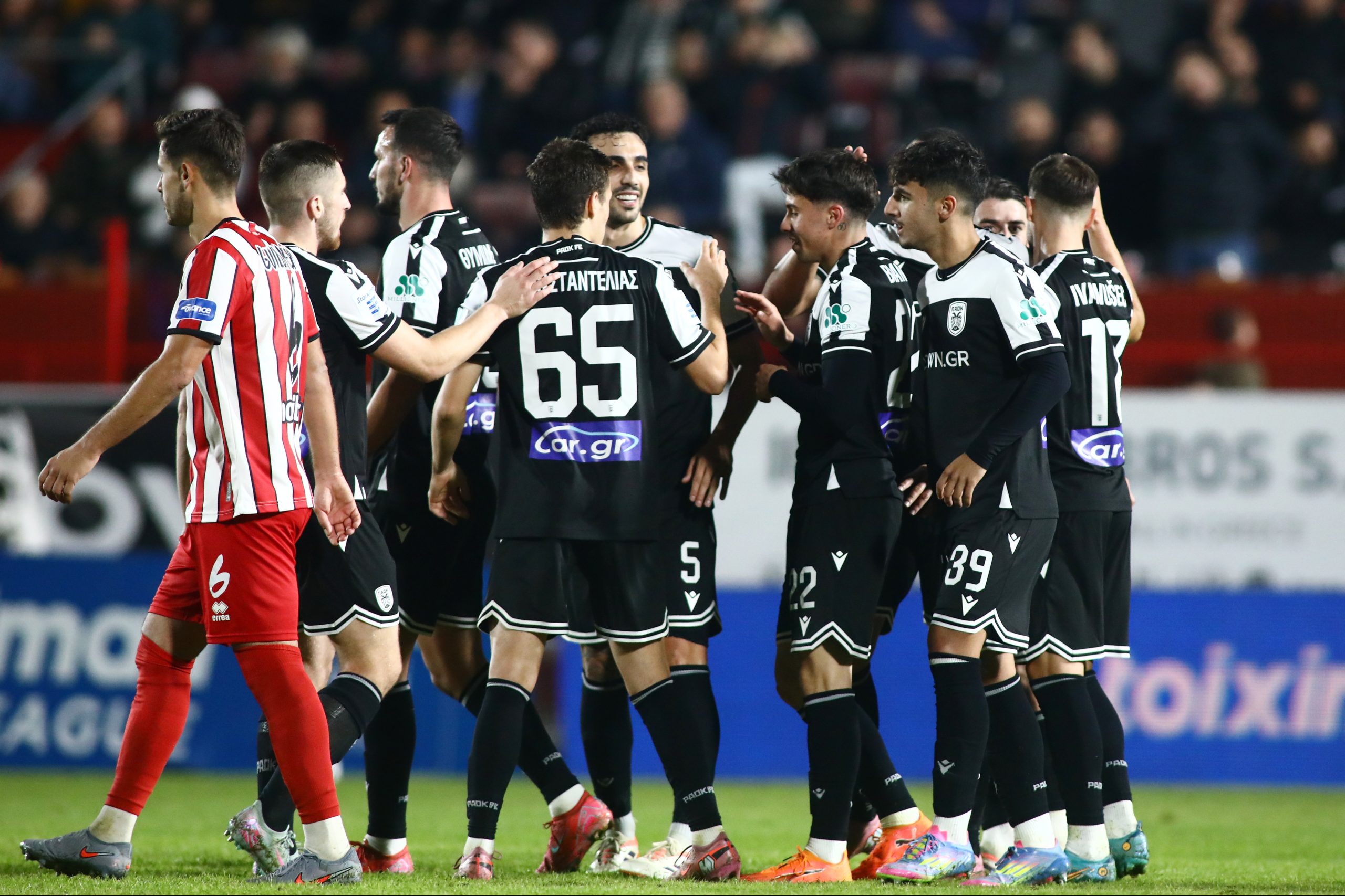 &Pi;&Alpha;&Omicron;&Kappa;: &Pi;&epsilon;&nu;&tau;ά&rho;&alpha; &sigma;&tau;&iota;&sigmaf; &Sigma;έ&rho;&rho;&epsilon;&sigmaf; &mu;&epsilon; &upsilon;&pi;&omicron;&gamma;&rho;&alpha;&phi;ή &Omicron;&zeta;&nu;&tau;ό&epsilon;&phi; &kappa;&alpha;&iota; &laquo;&delta;ή&lambda;&omega;&sigma;&eta; &iota;&sigma;&chi;ύ&omicron;&sigmaf;&raquo; &epsilon;&nu;ό&psi;&epsilon;&iota; &sigma;&upsilon;&nu;έ&chi;&epsilon;&iota;&alpha;&sigmaf;