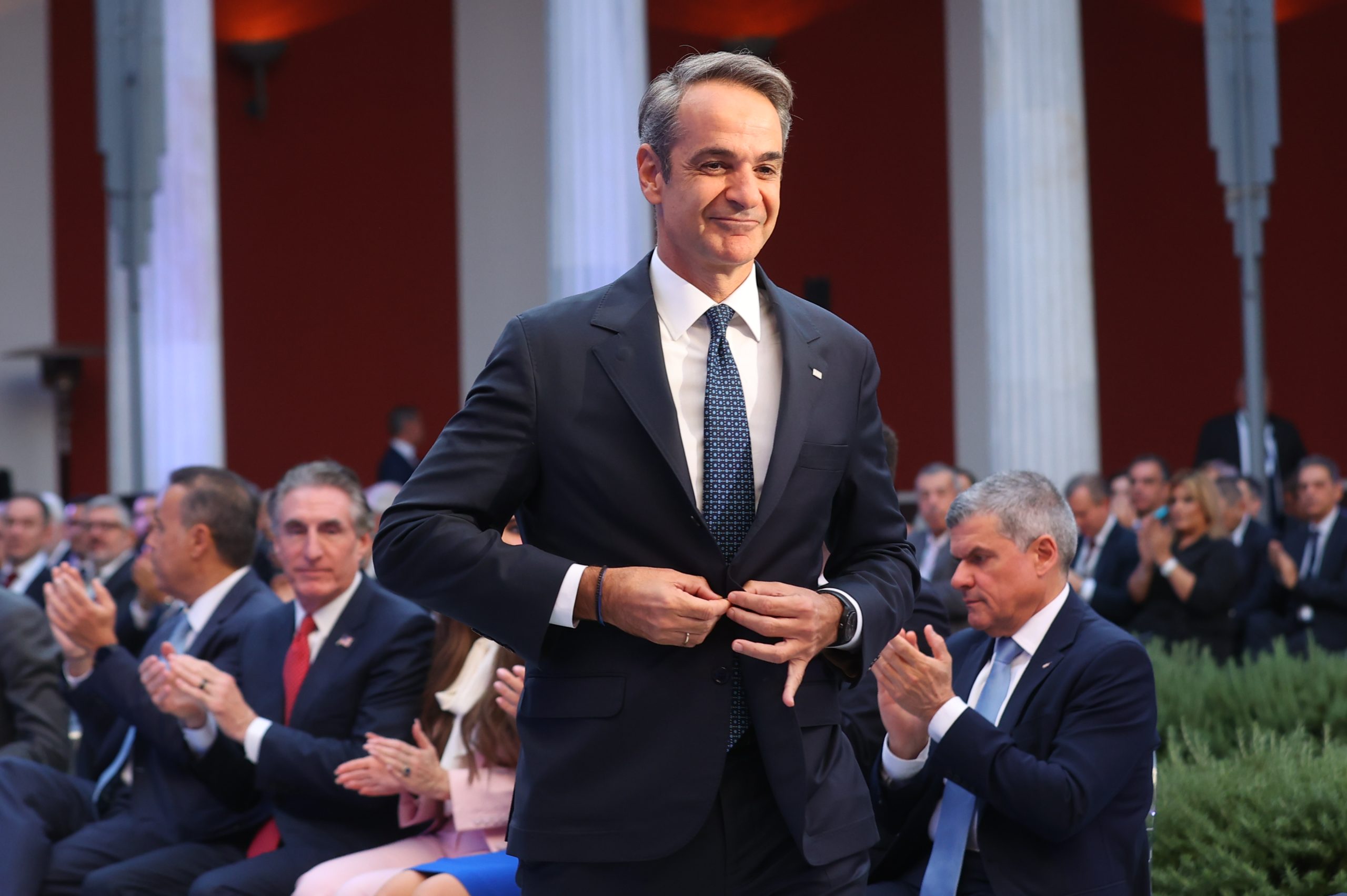 Live &eta; &omicron;&mu;&iota;&lambda;ί&alpha; &Mu;&eta;&tau;&sigma;&omicron;&tau;ά&kappa;&eta; &sigma;&tau;&eta; &Sigma;ύ&nu;&omicron;&delta;&omicron; &gamma;&iota;&alpha; &tau;&eta; &Delta;&iota;&alpha;&tau;&lambda;&alpha;&nu;&tau;&iota;&kappa;ή &Epsilon;&nu;&epsilon;&rho;&gamma;&epsilon;&iota;&alpha;&kappa;ή &Sigma;&upsilon;&nu;&epsilon;&rho;&gamma;&alpha;&sigma;ί&alpha;