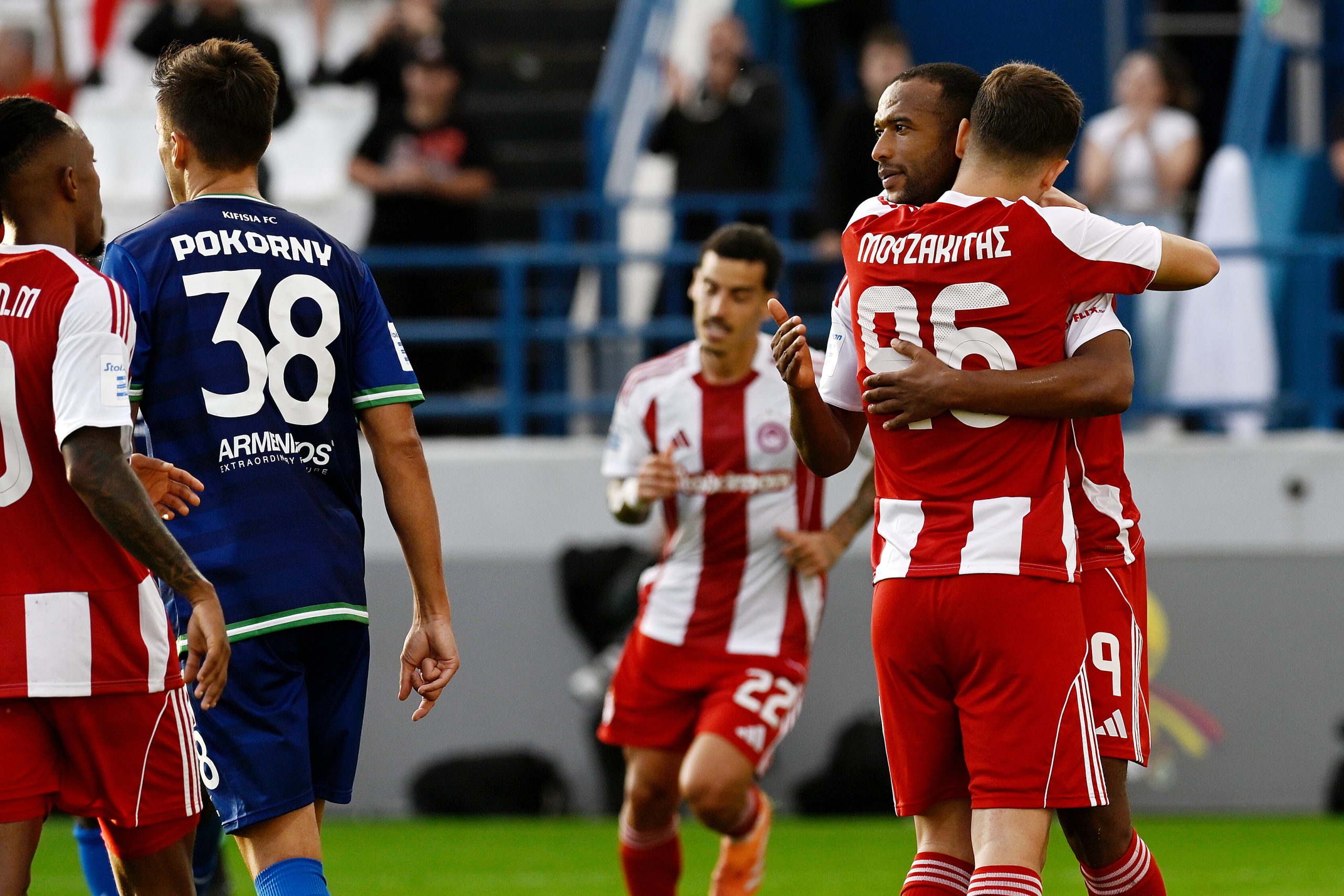 &Kappa;&eta;&phi;&iota;&sigma;&iota;ά - &Omicron;&lambda;&upsilon;&mu;&pi;&iota;&alpha;&kappa;ό&sigmaf; 1-3: &Tau;&alpha; highlights &tau;&eta;&sigmaf; &epsilon;&pi;&iota;&kappa;&rho;ά&tau;&eta;&sigma;&eta;&sigmaf; &tau;&omicron;&upsilon; &laquo;&Theta;&rho;ύ&lambda;&omicron;&upsilon;&raquo;