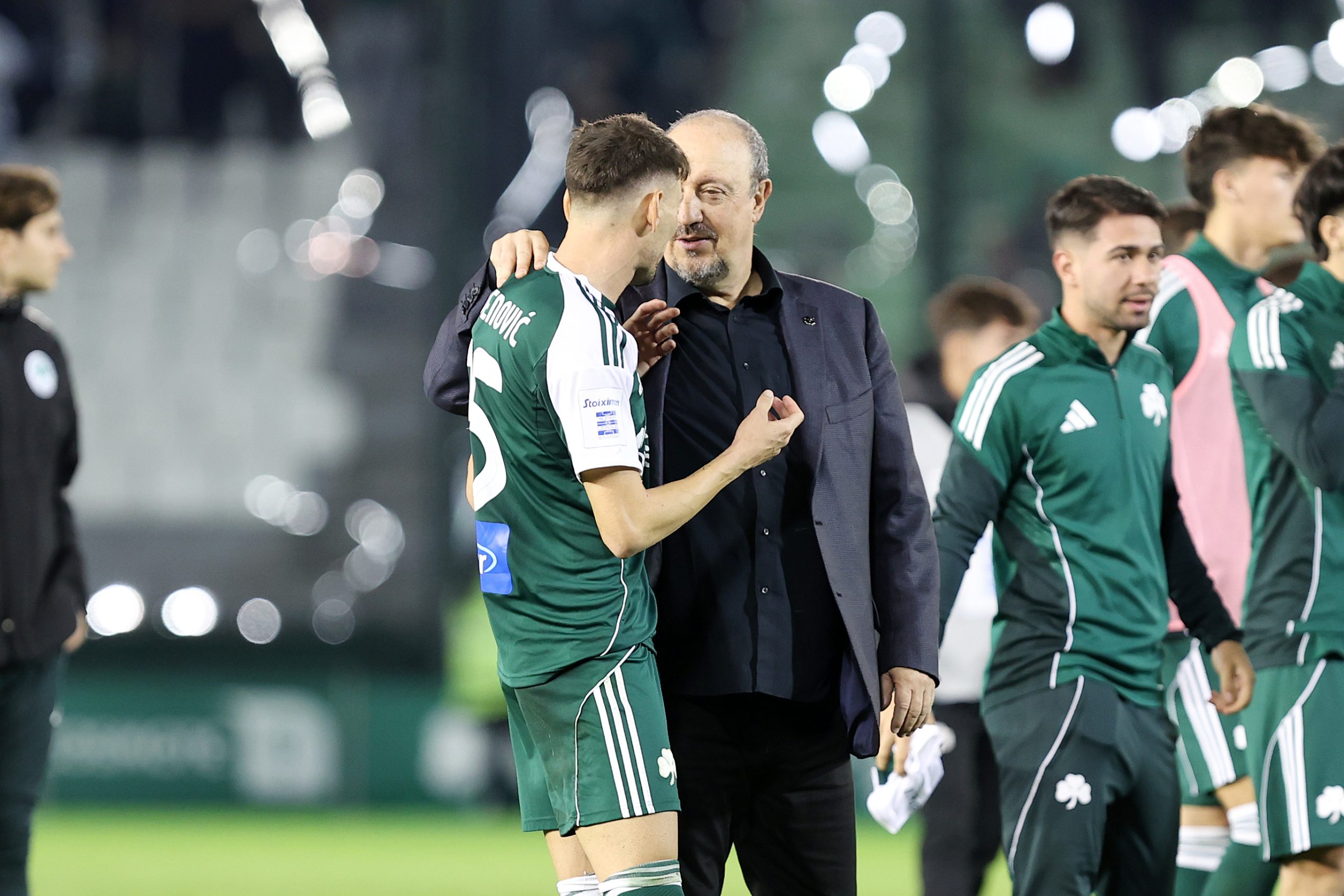 &Nu;ί&kappa;&eta; &tau;&omicron;&upsilon; &pi;&rho;&omicron;&pi;&omicron;&nu;&eta;&tau;ή &sigma;&tau;&eta; &Lambda;&epsilon;&omega;&phi;ό&rho;&omicron;