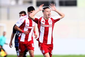 Ολυμπιακός Β’ – Ελλάς Σύρου 2-2: Λάμψη Πνευμονίδη και… μοιρασιά στο Ρέντη!