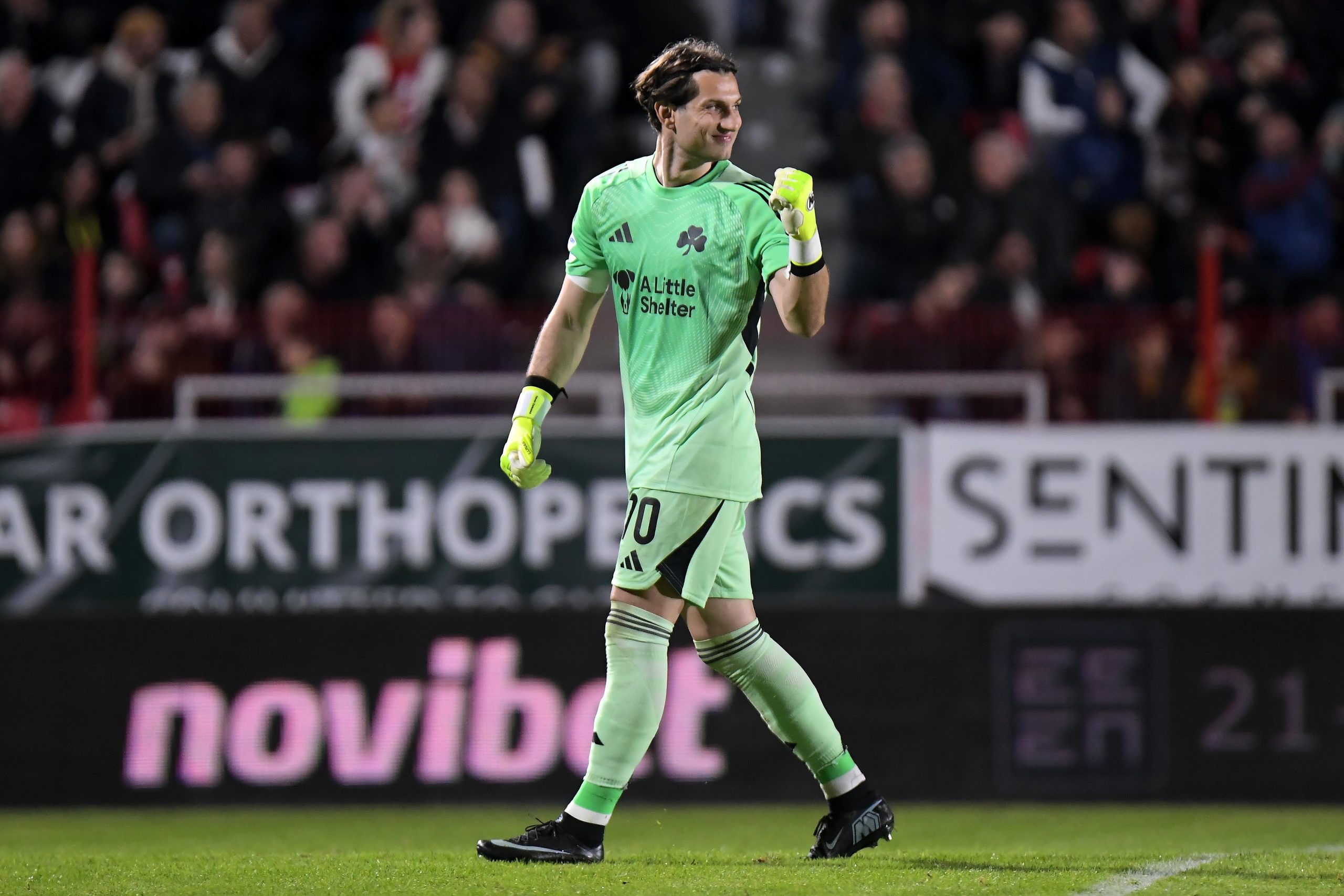 &Kappa;ό&tau;&sigma;&alpha;&rho;&eta;&sigmaf;: &laquo;&Mu;έ&chi;&rho;&iota; &tau;&omicron; &tau;έ&lambda;&omicron;&sigmaf; &gamma;&iota;&alpha; &tau;&omicron; &pi;&rho;&omega;&tau;ά&theta;&lambda;&eta;&mu;&alpha;&raquo;