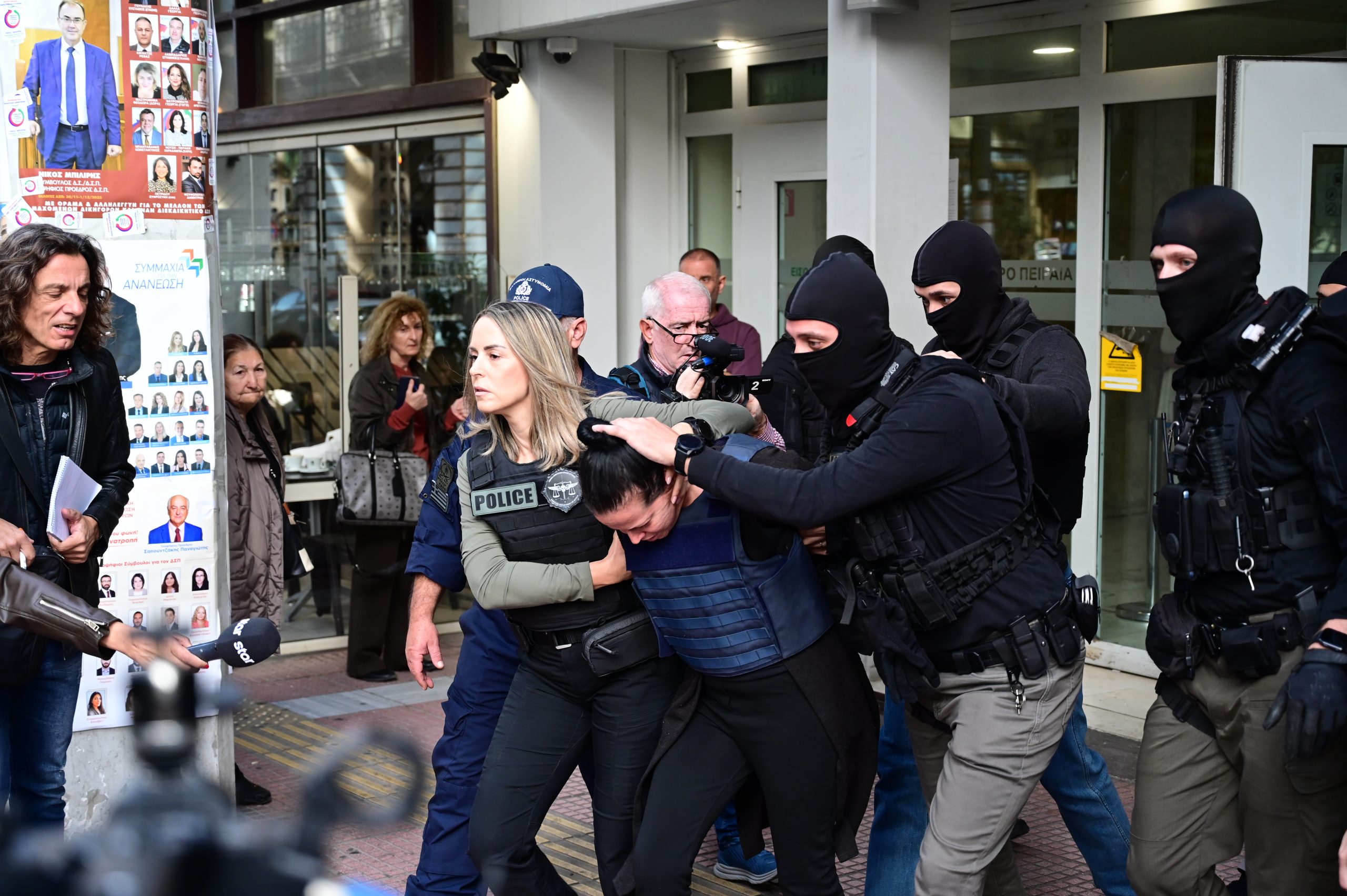 Δολοφονία στη Σαλαμίνα: Η 46χρονη ομολογεί και δηλώνει μετανιωμένη που σκότωσε την πεθερά της