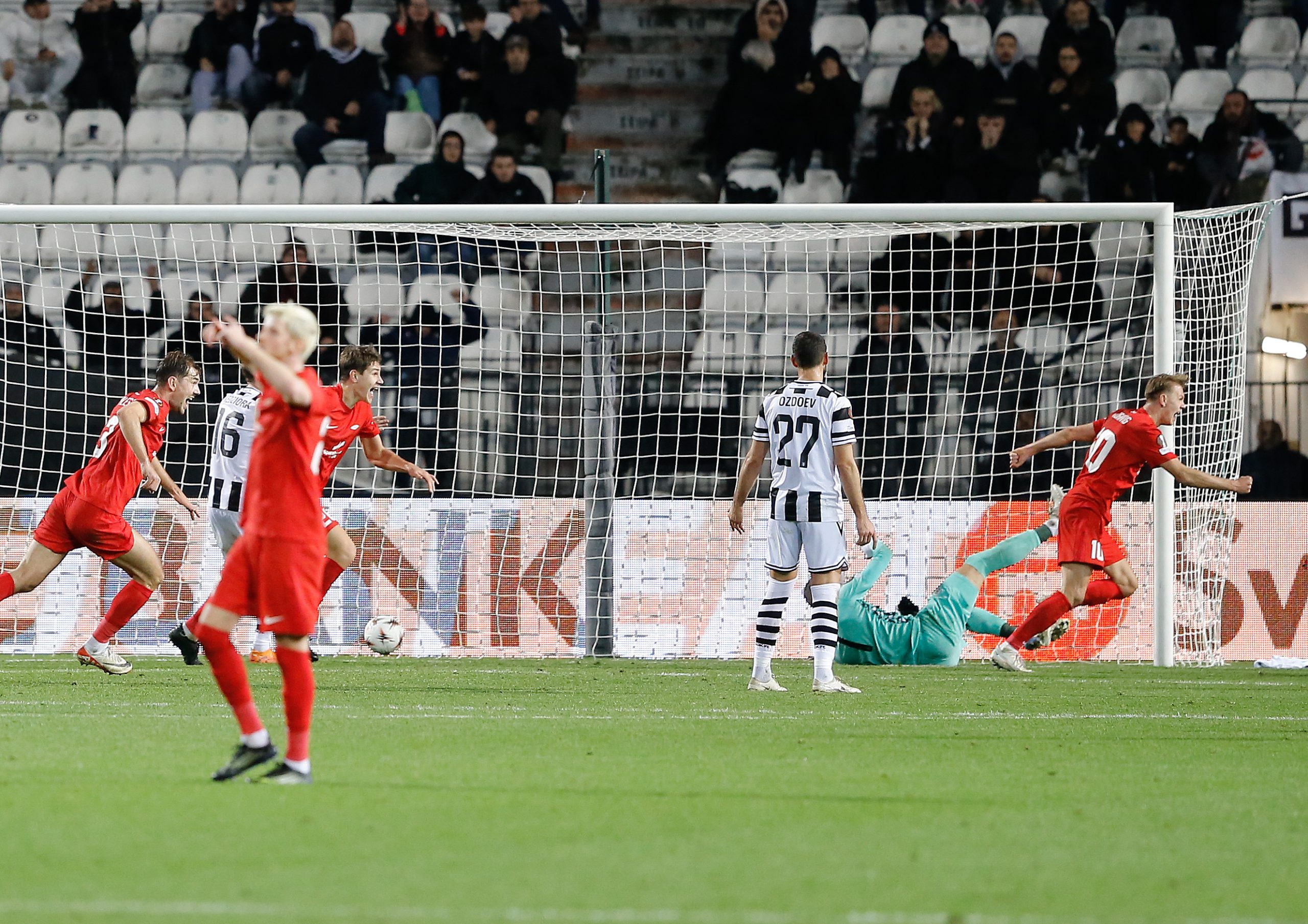 Ο ΠΑΟΚ το είχε, το έχασε στο τέλος και ;πέταξε; &ch