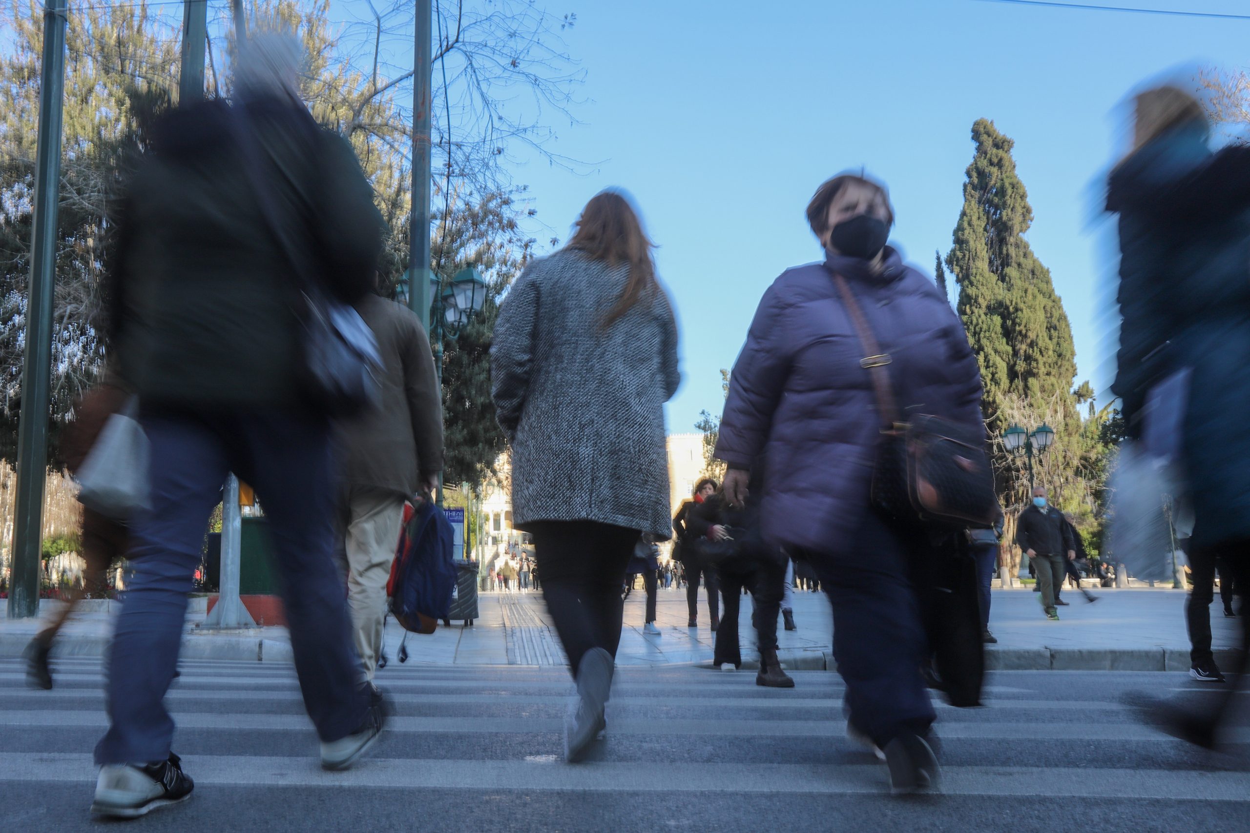 Προϋπολογισμός: Ενίσχυση 3,2 δισ. ευρώ για πάνω από 5 εκατ. νοικοκυριά - Πού εστιάζει το «πακέτο» των παρεμβάσεων