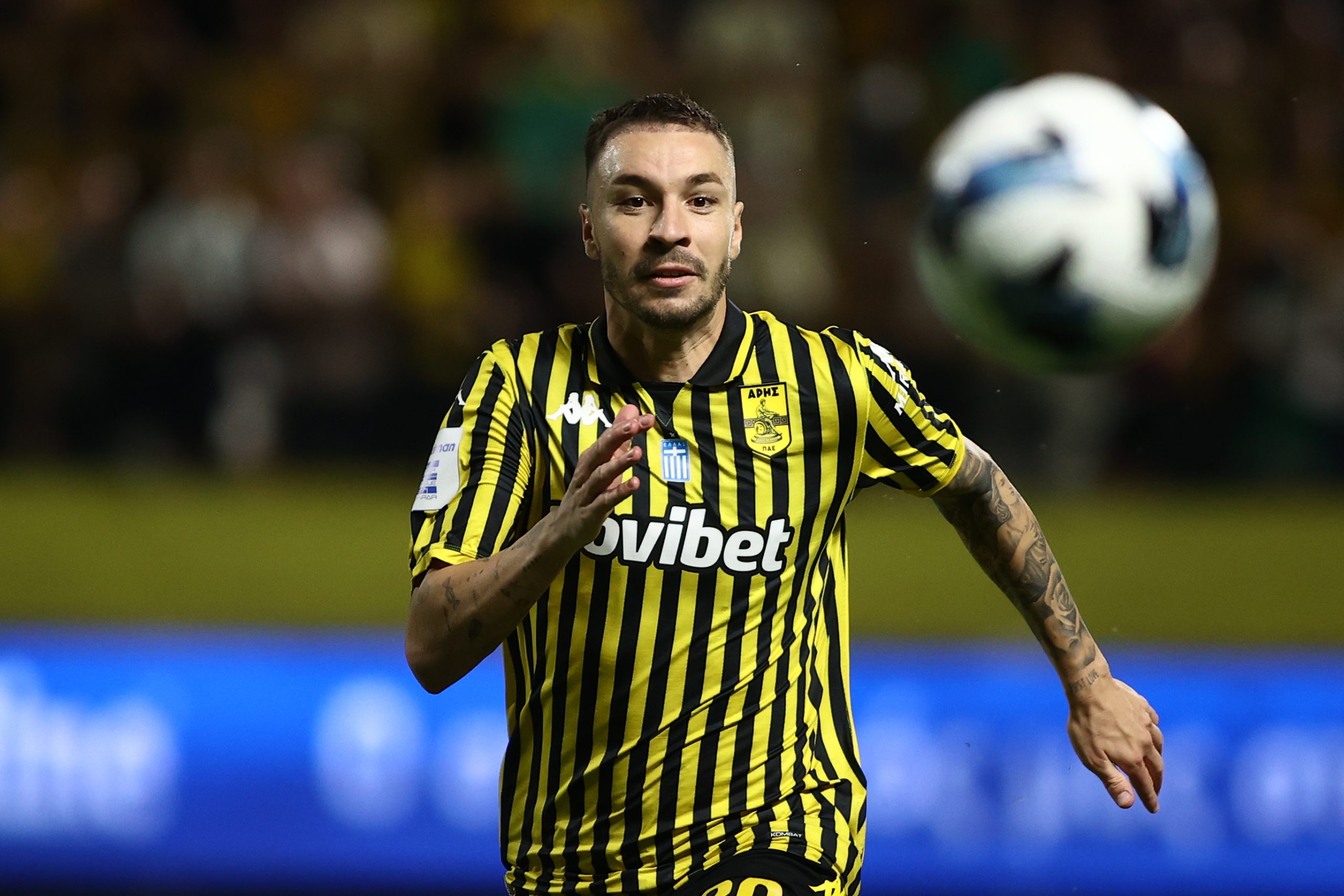 &Mu;&omicron;&rho;ό&nu;: &laquo;&Omicron; &Mu;&alpha;&nu;ό&lambda;&omicron; &mu;&alpha;&sigmaf; &epsilon;&nu;&theta;&alpha;&rho;&rho;ύ&nu;&epsilon;&iota; &nu;&alpha; &gamma;ί&nu;&omicron;&upsilon;&mu;&epsilon;.... &pi;&iota;&omicron; &omicron;&mu;ά&delta;&alpha; - &Theta;&alpha; &mu;&omicron;&upsilon; ά&rho;&epsilon;&sigma;&epsilon; &tau;&omicron; MLS&raquo;