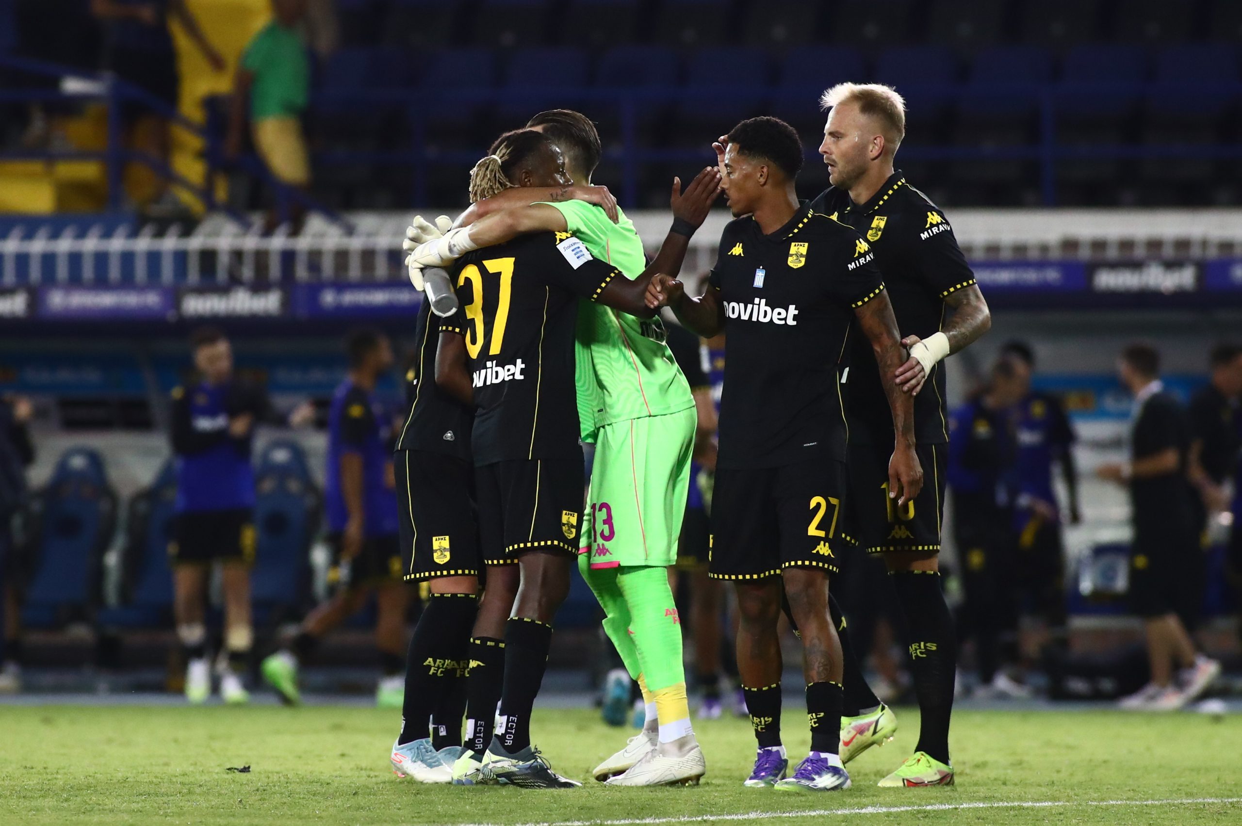 &Sigma;&tau;&eta;&nu; &tau;&epsilon;&lambda;&iota;&kappa;ή &epsilon;&upsilon;&theta;&epsilon;ί&alpha; &gamma;&iota;&alpha; &Alpha;&Epsilon;&Kappa;, &mu;&epsilon; &tau;&alpha; &gamma;&nu;&omega;&sigma;&tau;ά &pi;&rho;&omicron;&beta;&lambda;ή&mu;&alpha;&tau;&alpha;